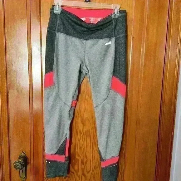 Avia leggings Sz medium - Picture 1 of 4